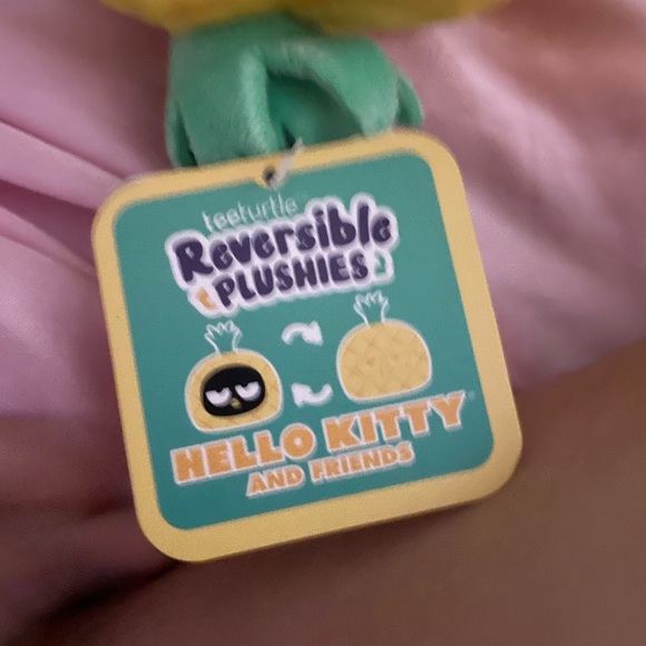 Brand new Badtz-Maru reversible plushie - Picture 2 of 4